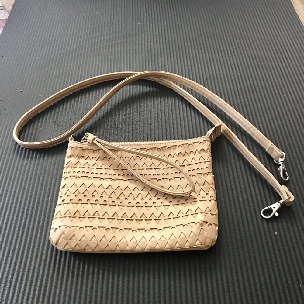 Aeropostale Convertible Crossbody/Wristlet